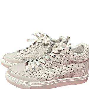 J. Slides Women's Ludlow Leather Hightop Sneaker